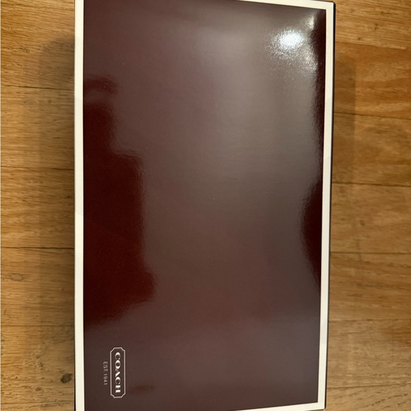 Coach Ivory Leather Clutch - Picture 5 of 5